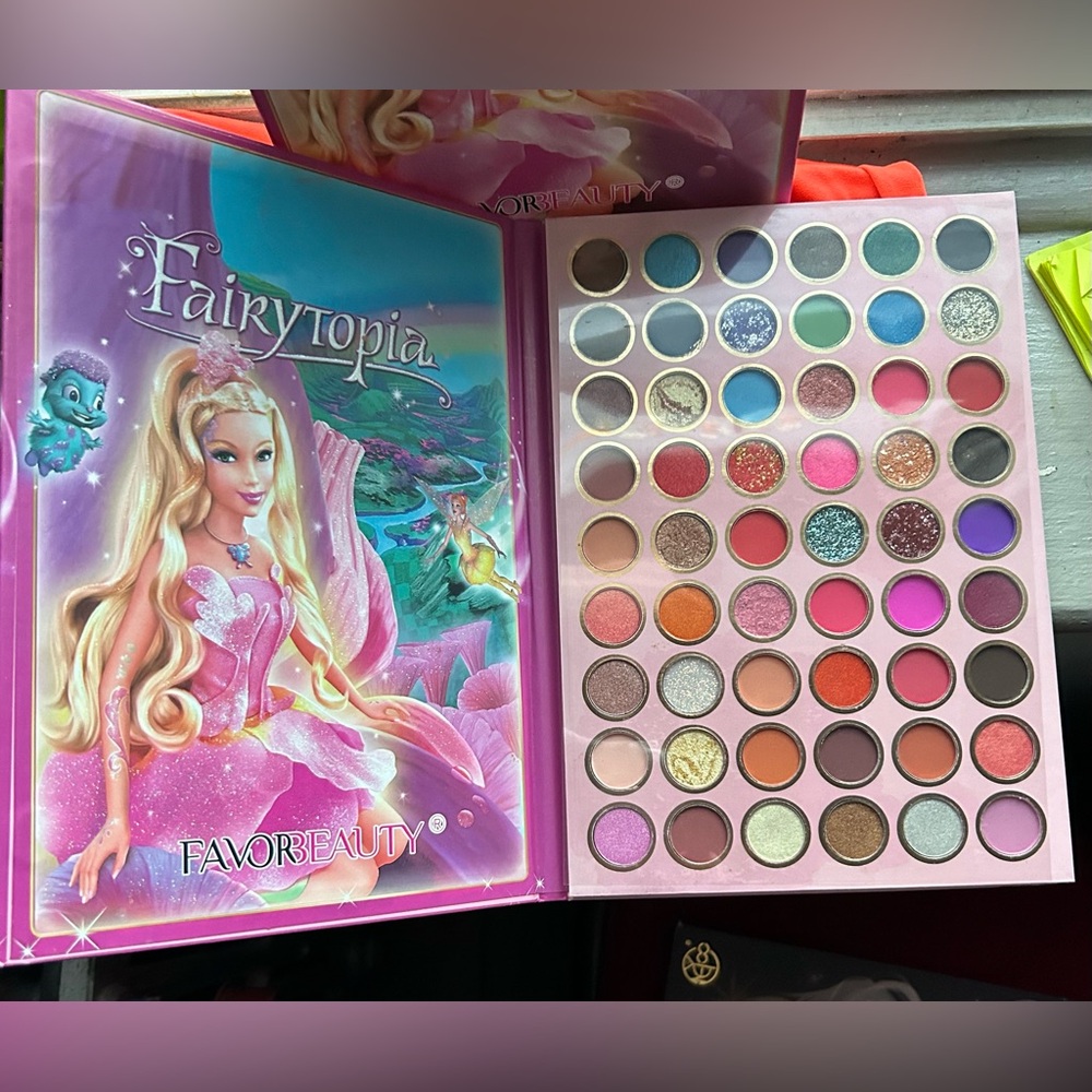 Woman’s Palette 🎨 set